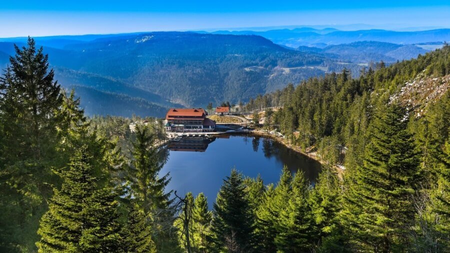 Mummelsee 1500x873 Cropped (2) (1)